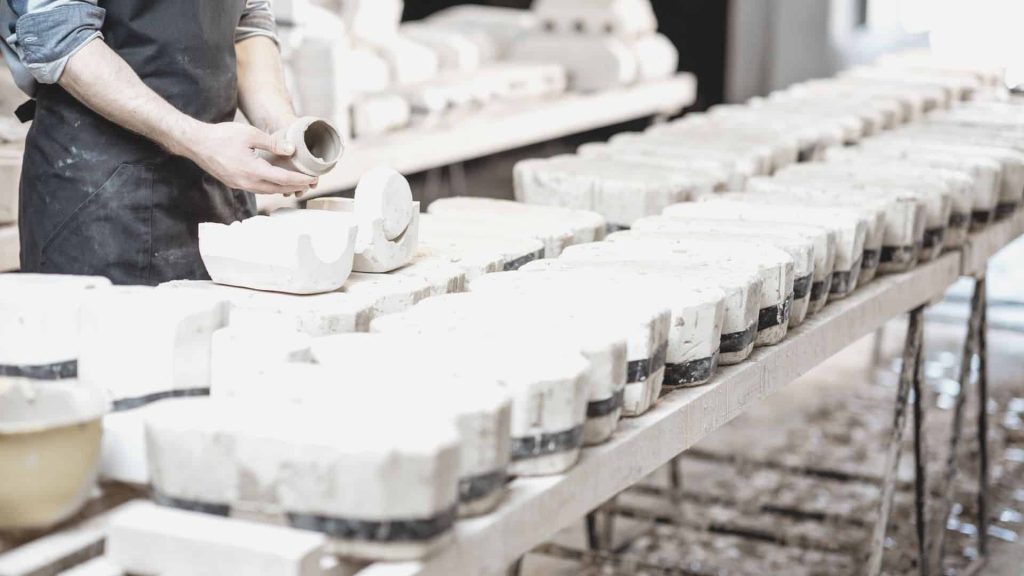 How to create an OEM home decor collection 3 Find manufacturing partners for your home decor collection