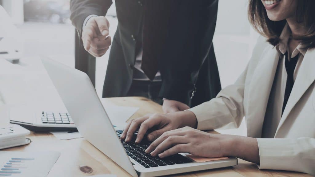 How to Design Your Signature Sales Process 2 Design Your Signature Sales Process